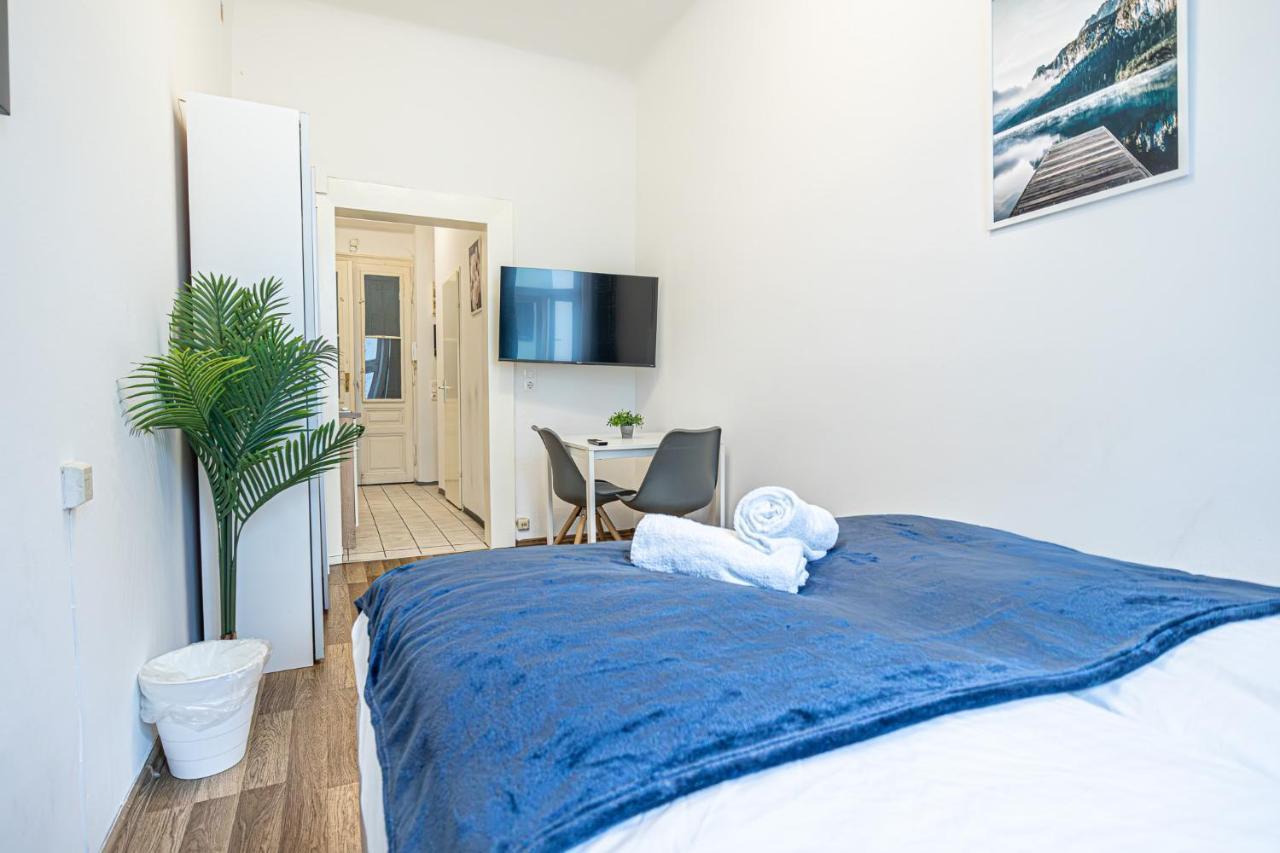 Modern Comforts: Chic Studio Apt Centrally Located Vienna Esterno foto